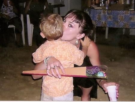 BISOUS M2 CETTE FOI DUN PETIT COUSIN